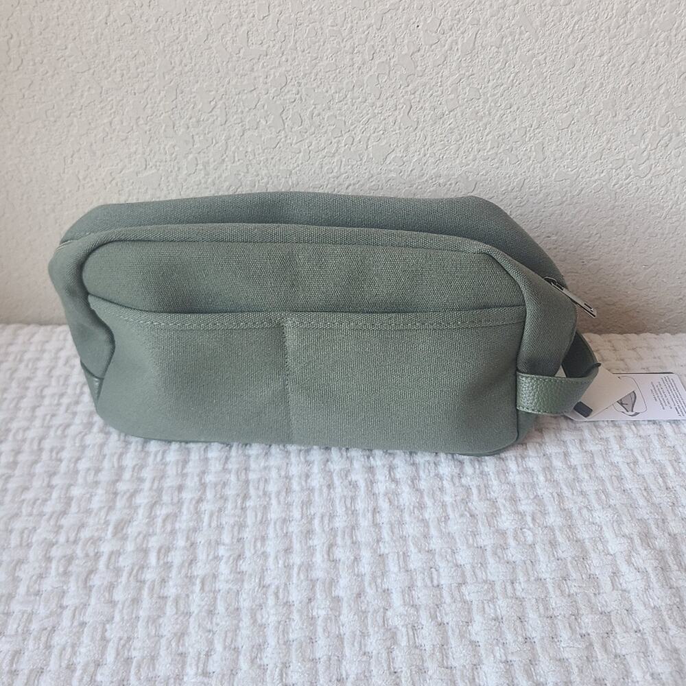 Life Is Good Moss Green Travel Bag - Picture 2 of 11